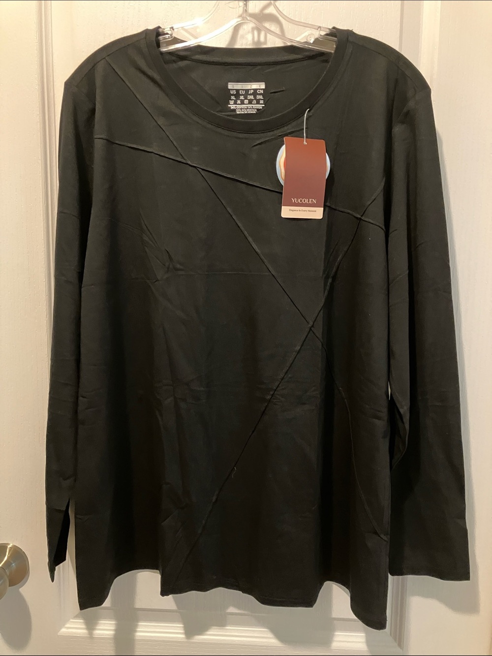 Women's Black Long-Sleeve Crew Tee